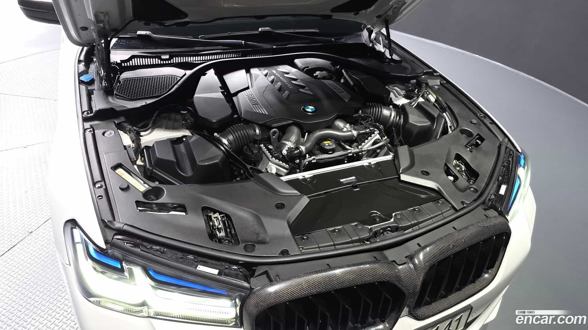 5-Series BMW 2022.4-OUTER-006