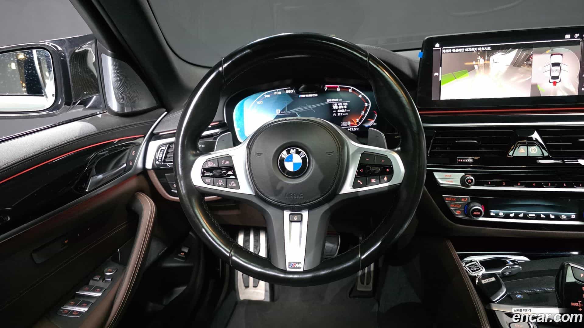 5-Series BMW 2022.4-OPTION-017
