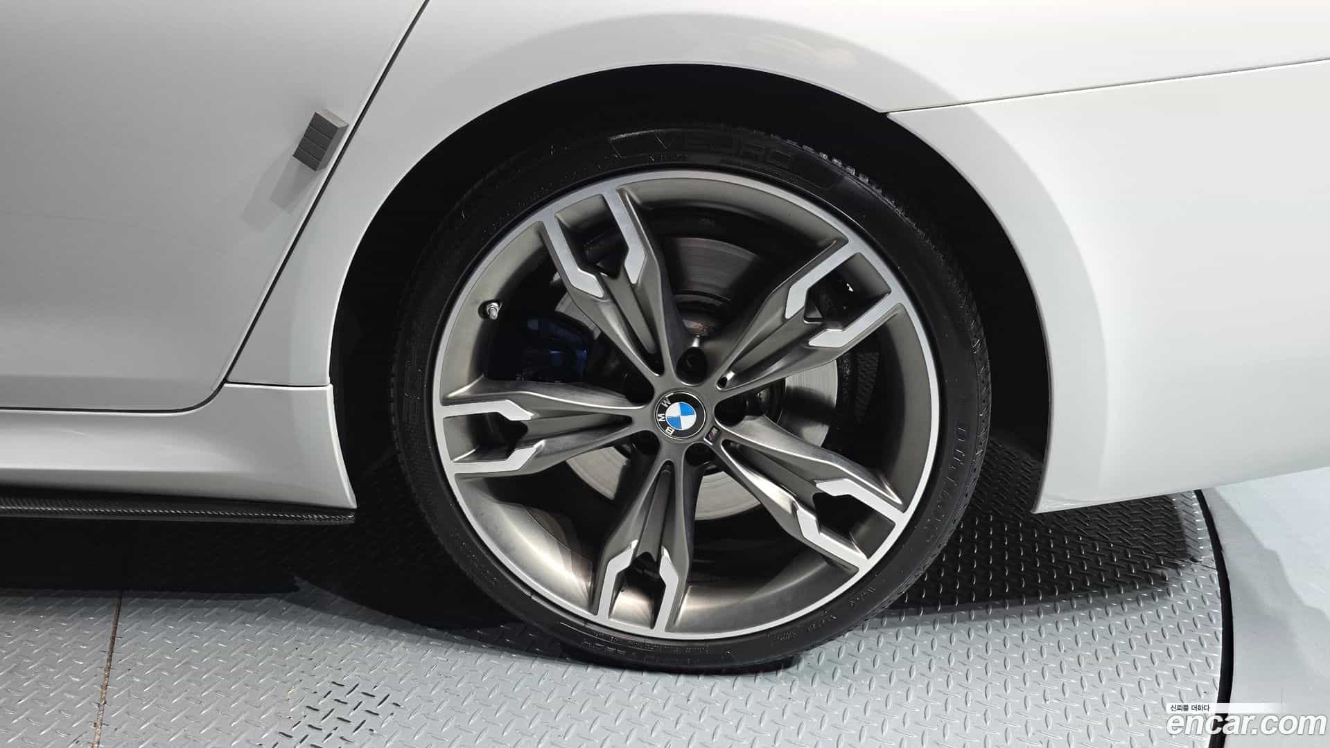 5-Series BMW 2022.4-OUTER-031
