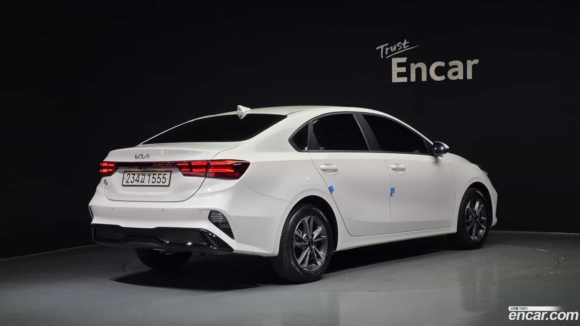 K3 Kia 2023.10-OUTER-002