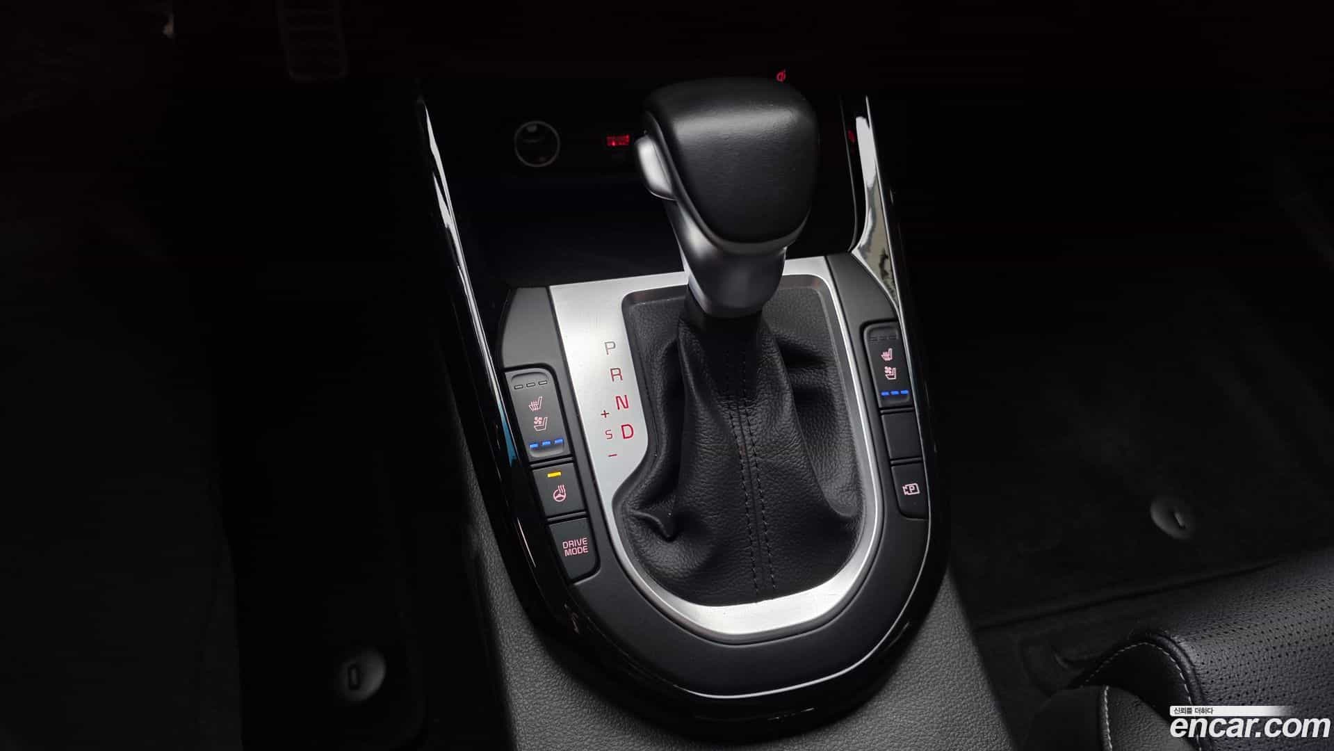 K3 Kia 2023.10-INNER-009
