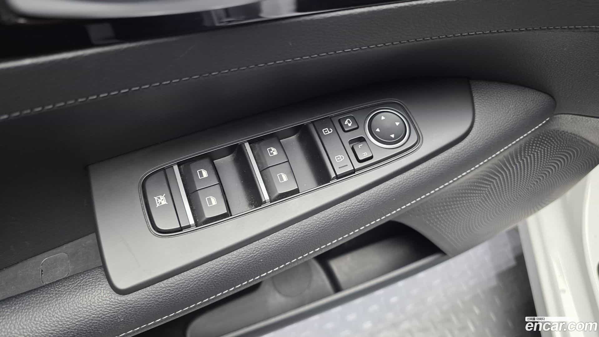 K3 Kia 2023.10-OPTION-018