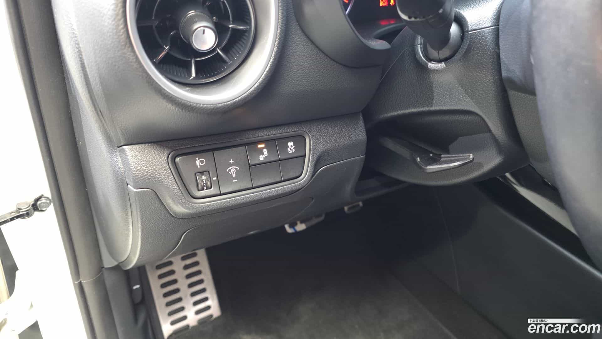 K3 Kia 2023.10-OPTION-019