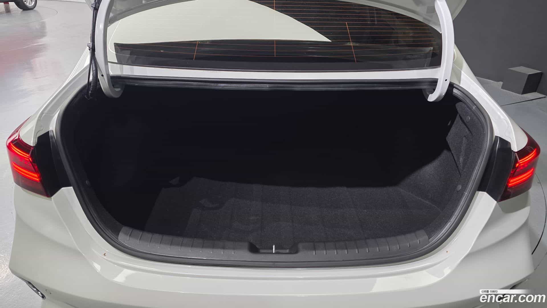 K3 Kia 2023.10-OPTION-040