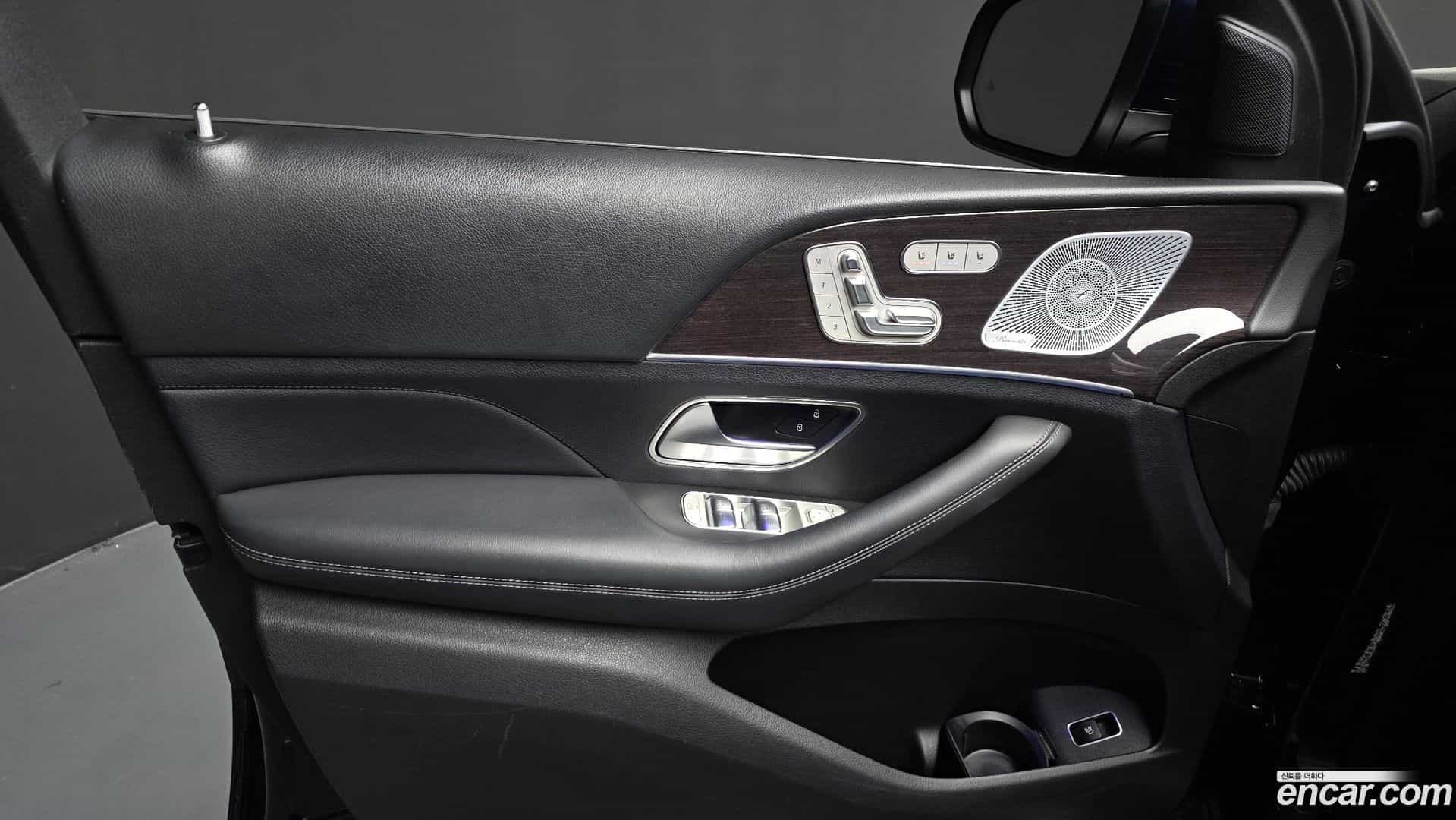 GLE-Class Mercedes-Benz 2021.2-OPTION-040