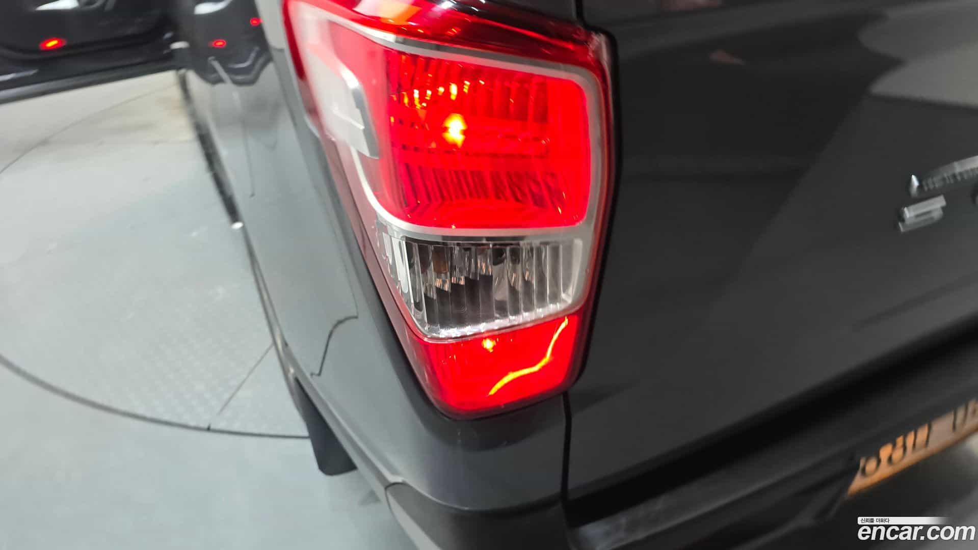 Rexton KG Mobility 2020.5-OUTER-033