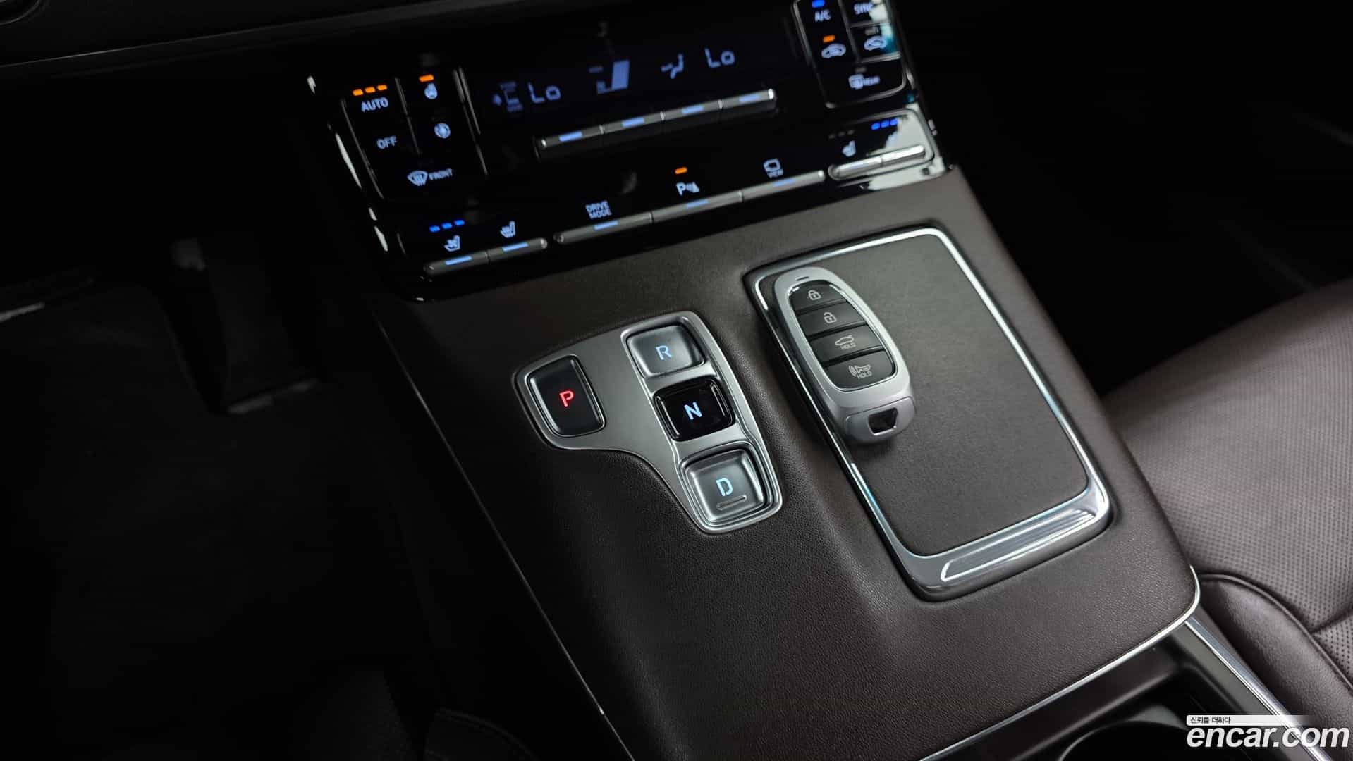 Grandeur Hyundai 2020.3-INNER-009