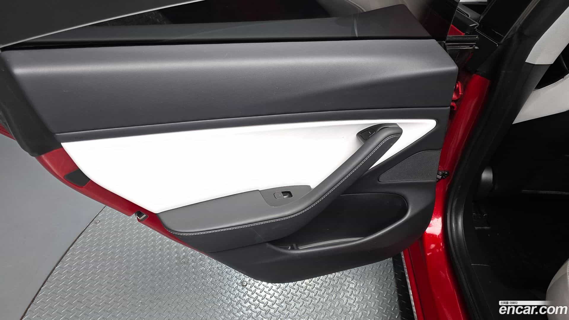 Model 3 Tesla 2020.2-INNER-035