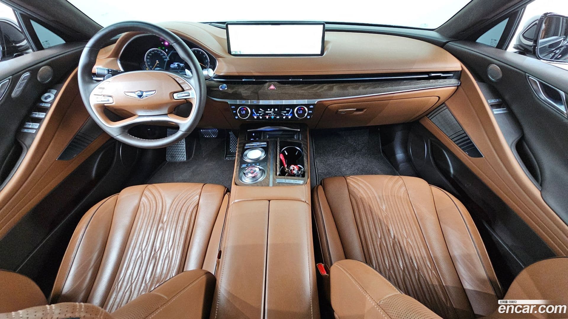 Main__Slider__Photo:G80 Genesis 2020.6-6