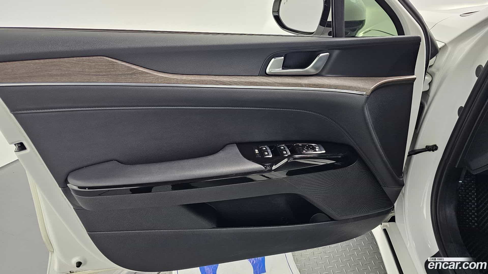 K5 Kia 2022.2-INNER-034