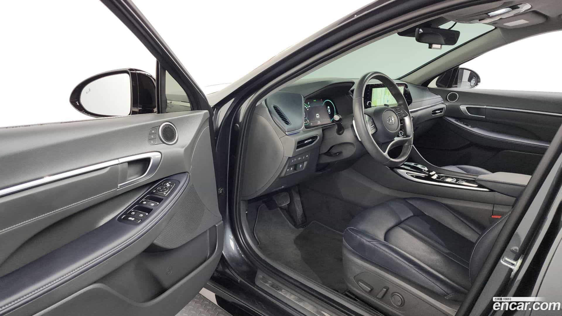 Sonata Hyundai 2022.3-INNER-010