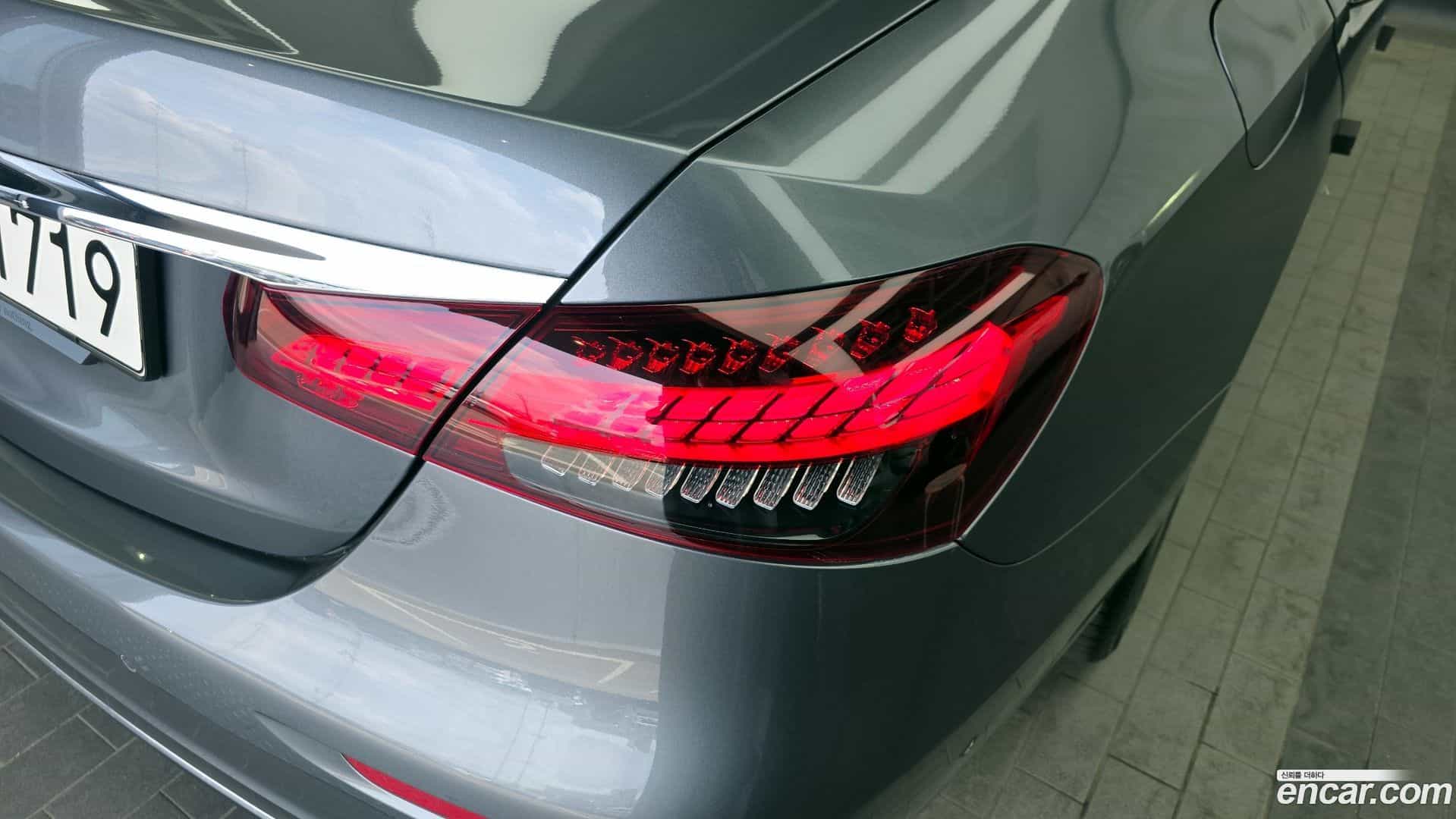 E-Class Mercedes-Benz 2021.3-OUTER-033