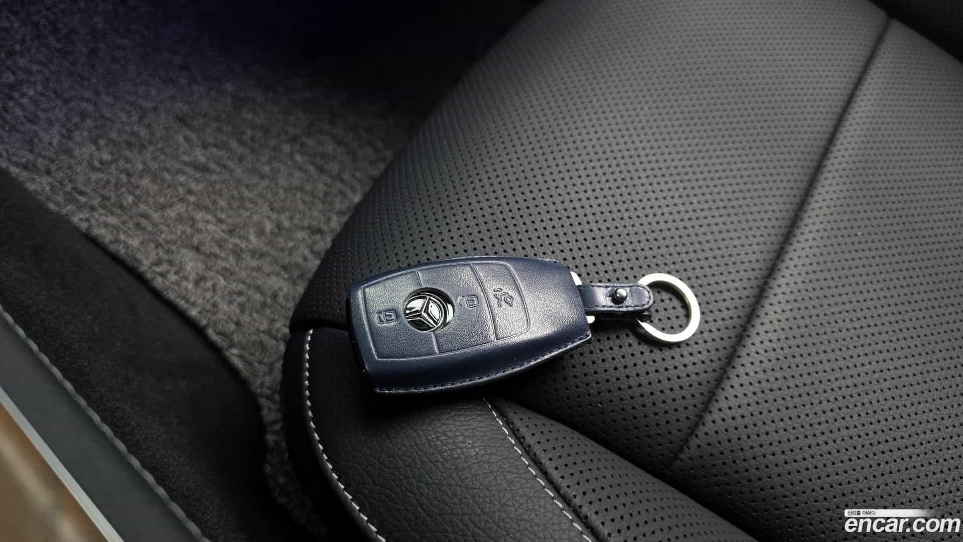 E-Class Mercedes-Benz 2021.3-INNER-036
