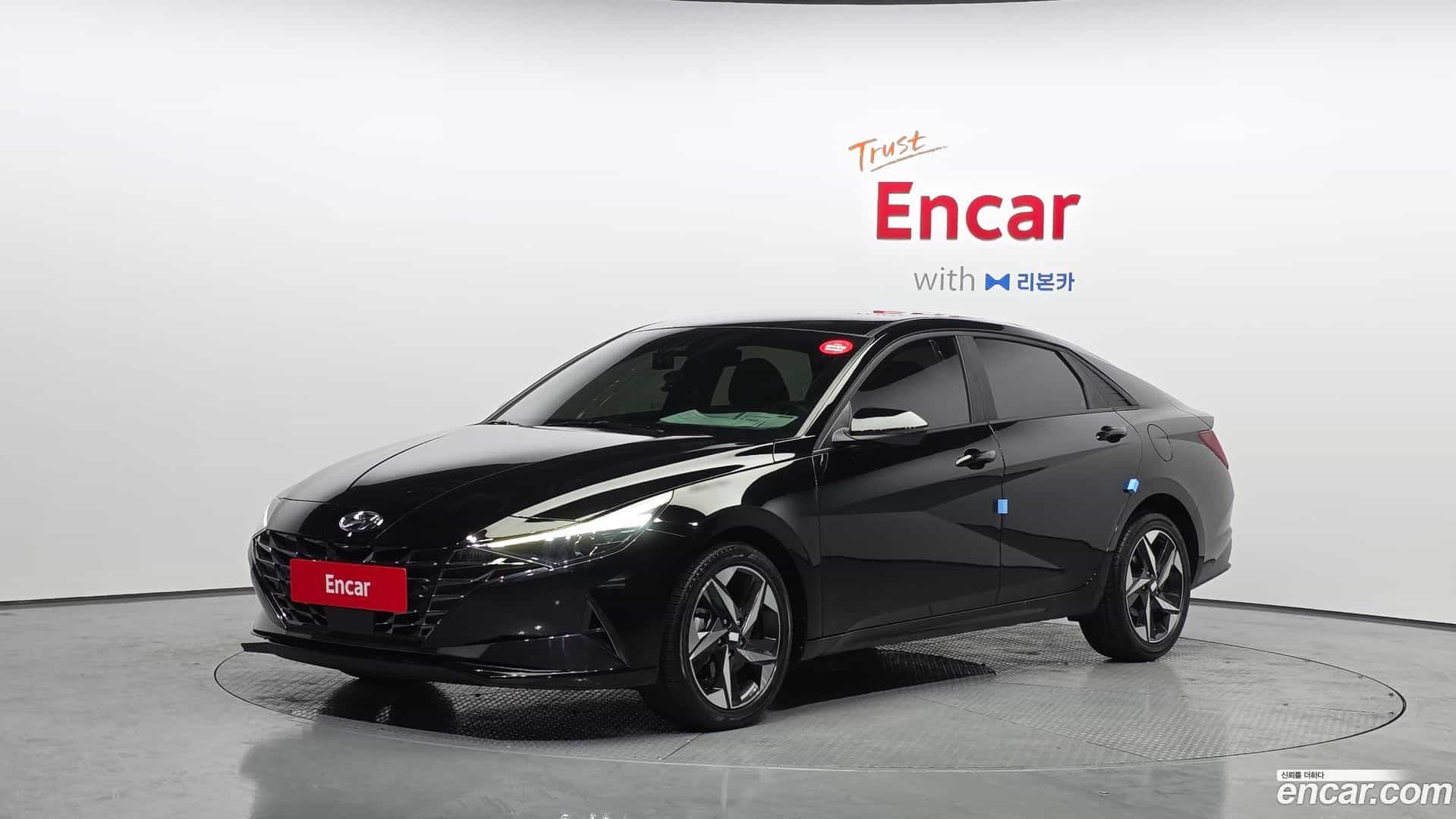 AVANTE Hyundai 2022.1-OUTER-001