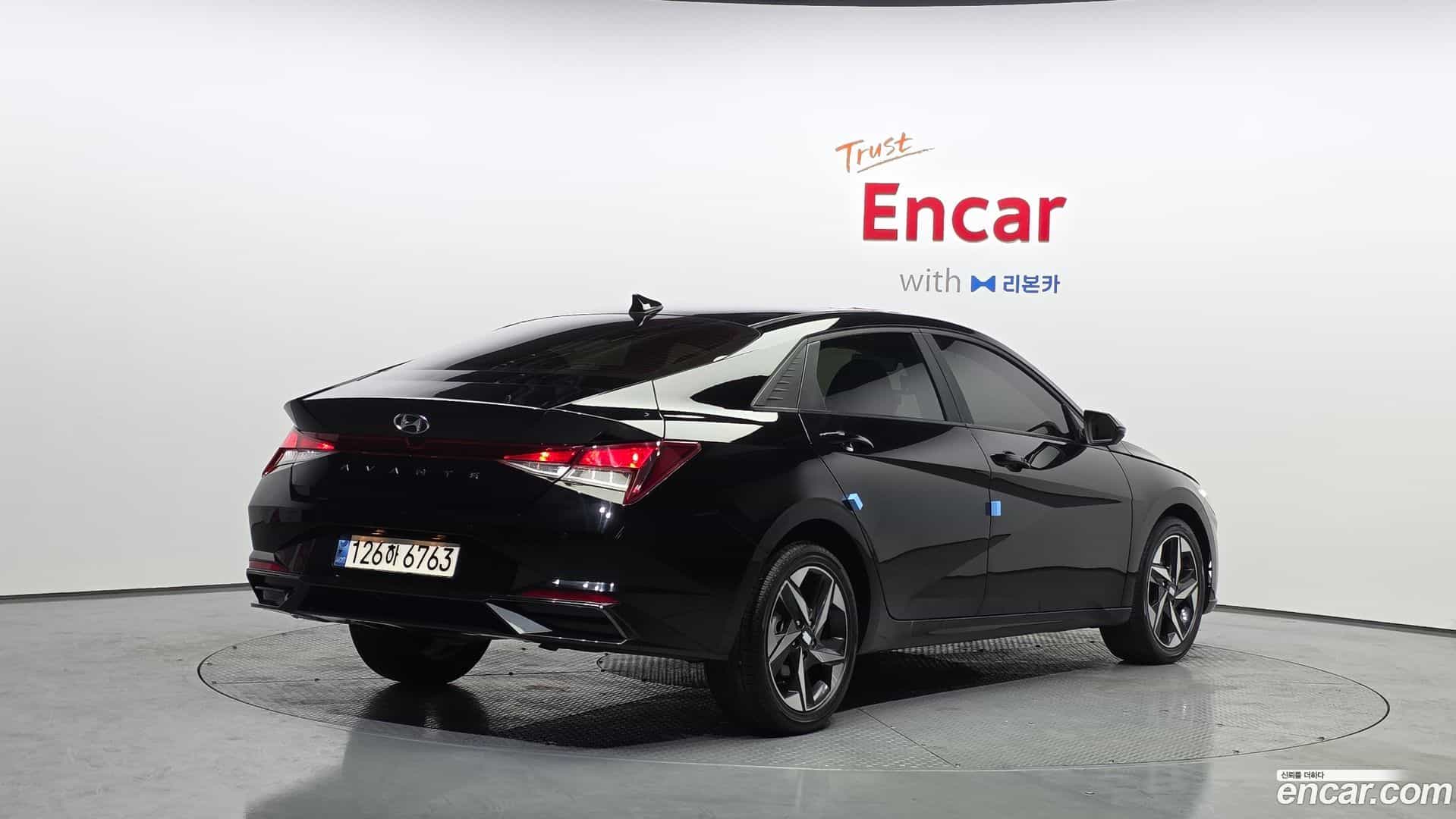 AVANTE Hyundai 2022.1-OUTER-002