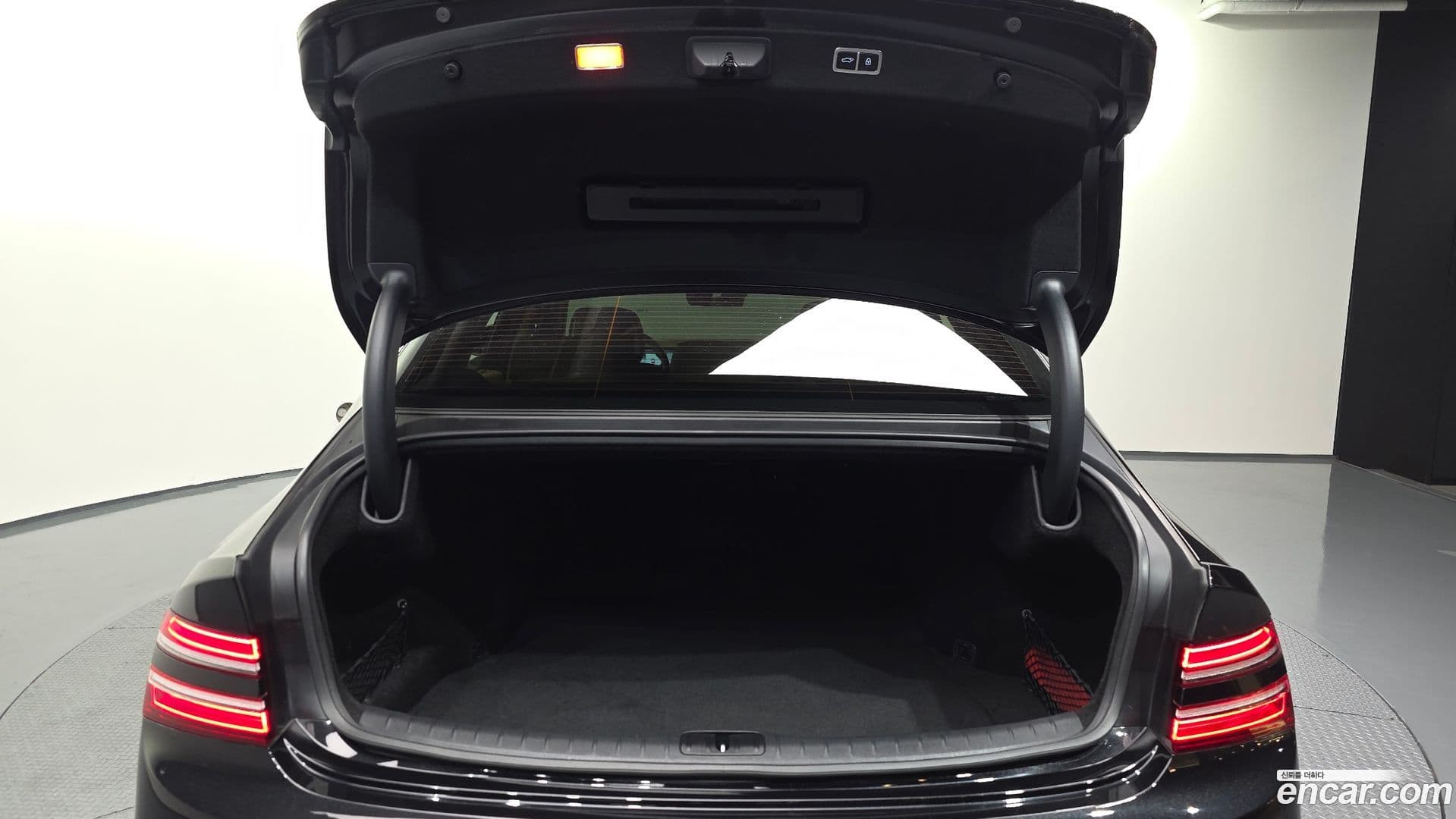 Main__Slider__Photo:G80 Genesis 2024.3-19
