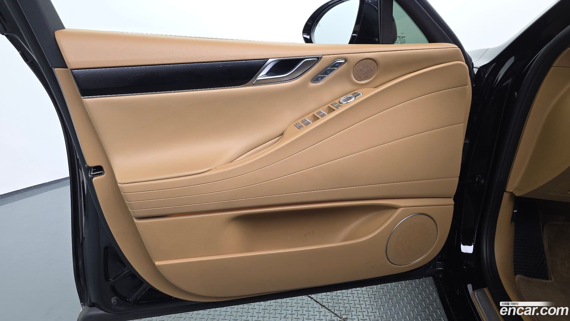 Main__Slider__Photo:G80 Genesis 2024.3-23