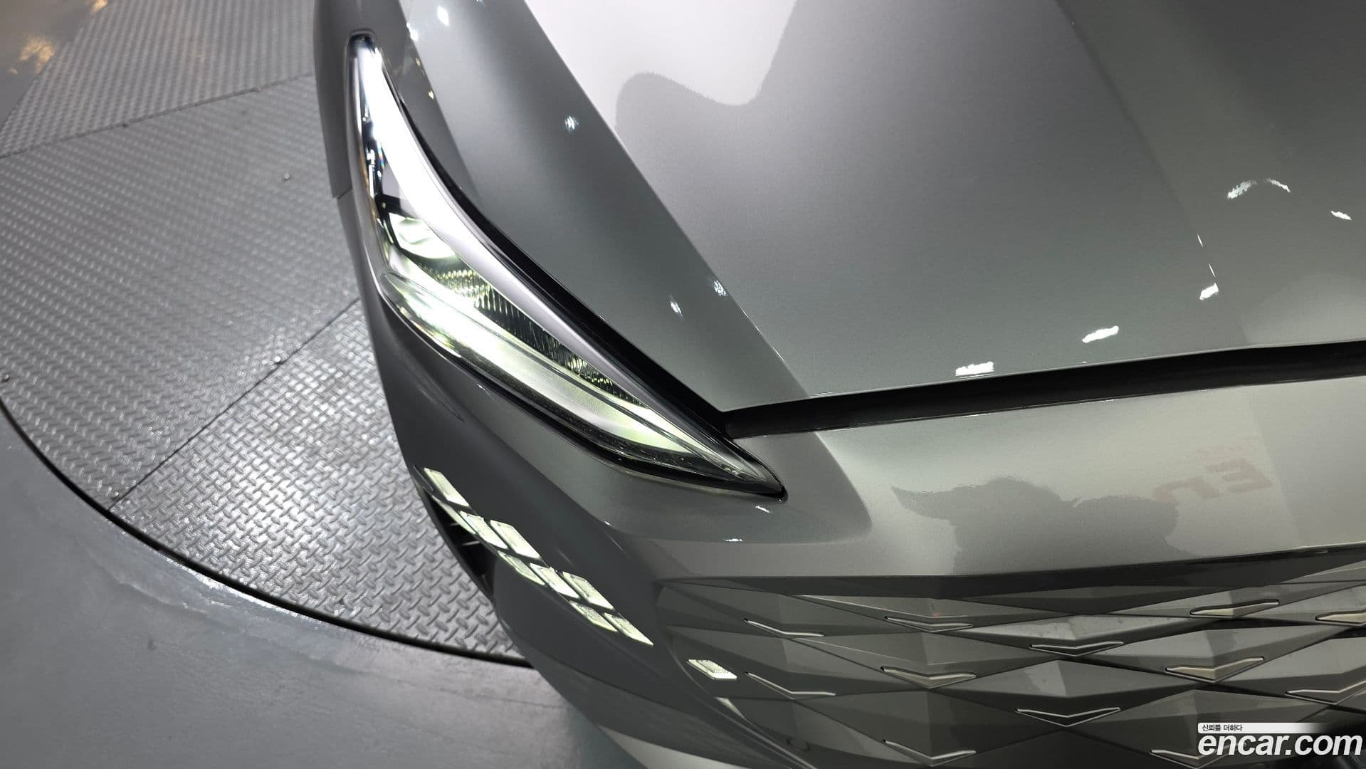 Main__Slider__Photo:K8 Kia 2021.5-21