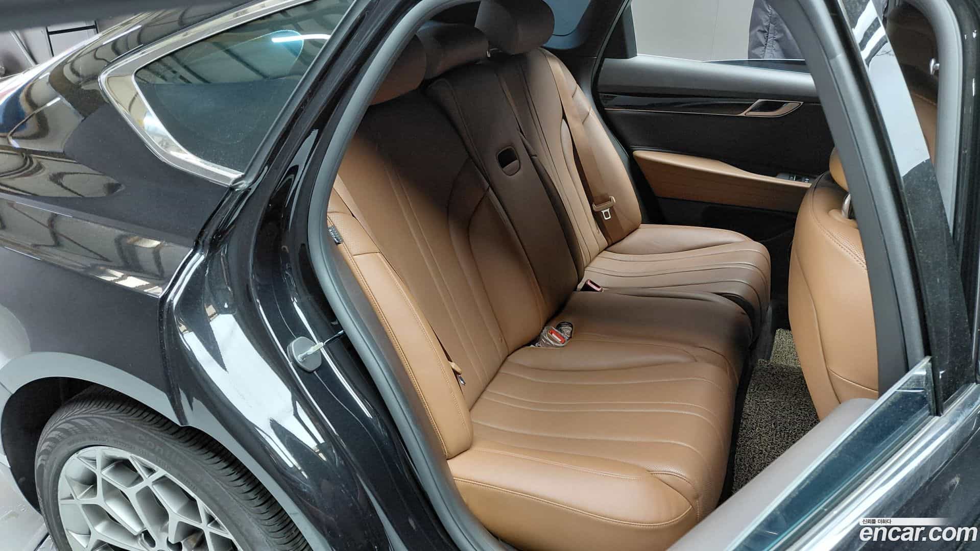 G80 Genesis 2023.10-OPTION-015