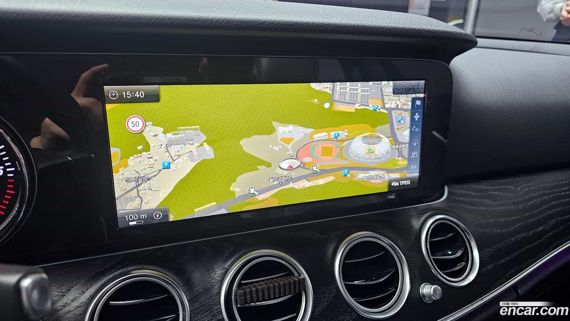 E-Class Mercedes-Benz 2017.7-OPTION-018