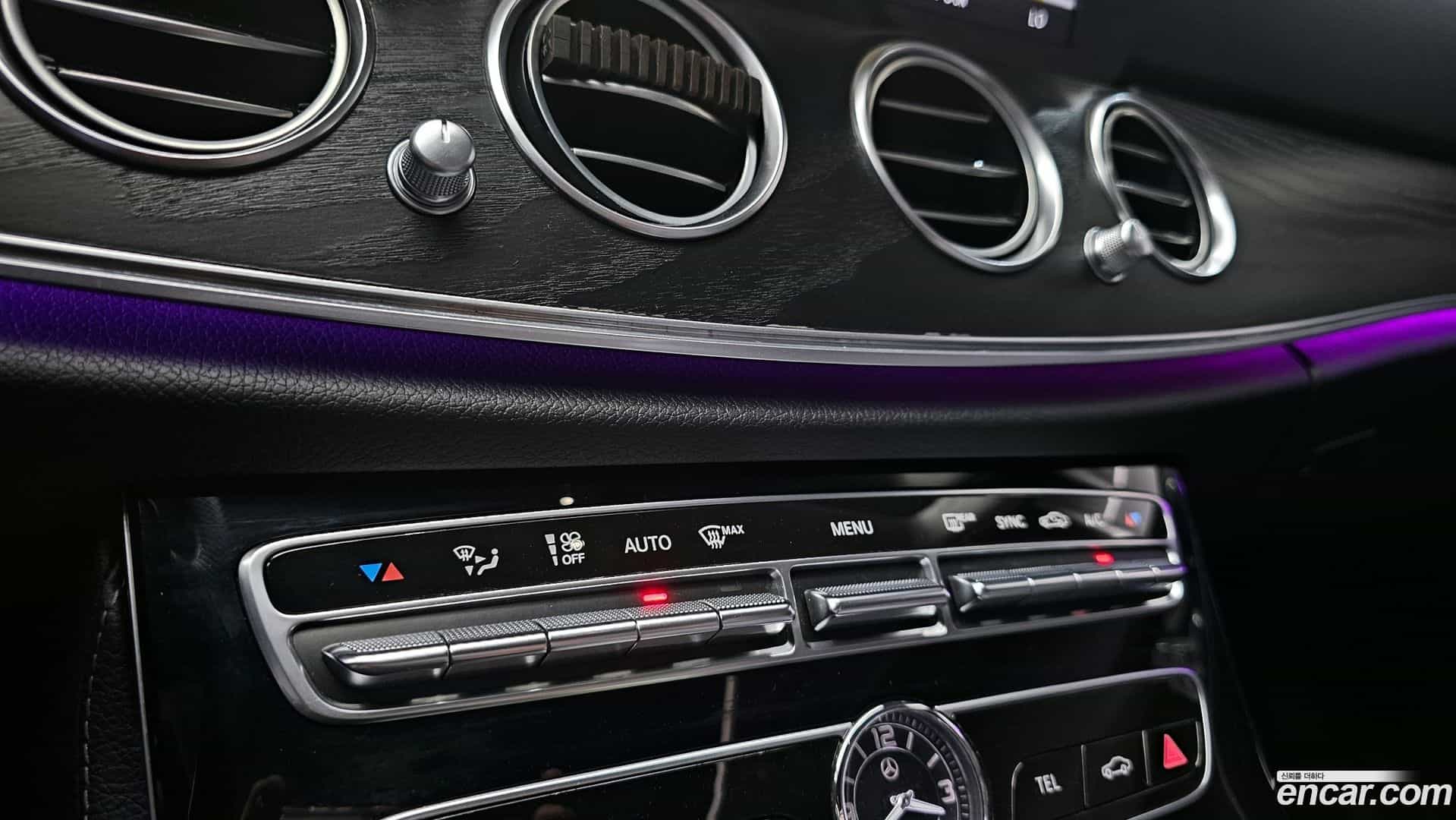 E-Class Mercedes-Benz 2017.7-OPTION-045