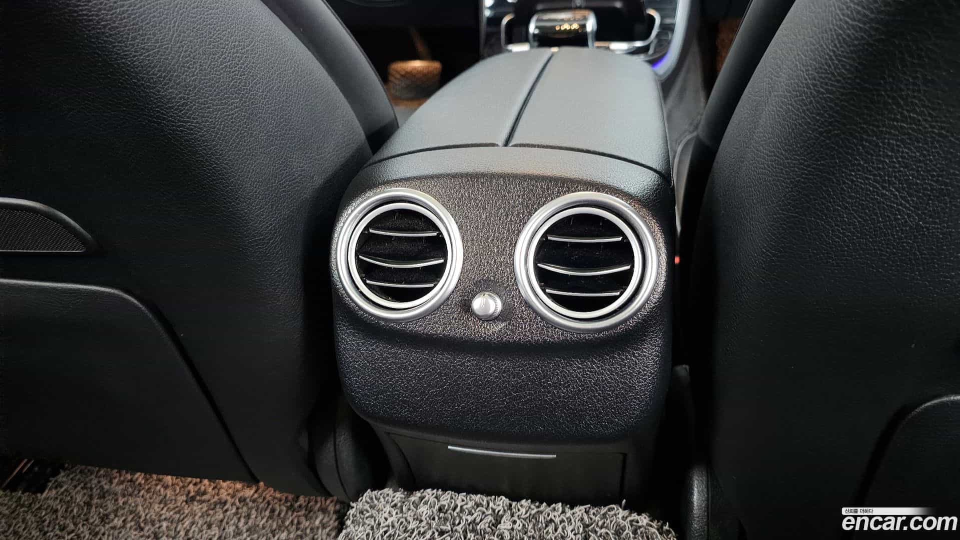 E-Class Mercedes-Benz 2019.0-OPTION-045