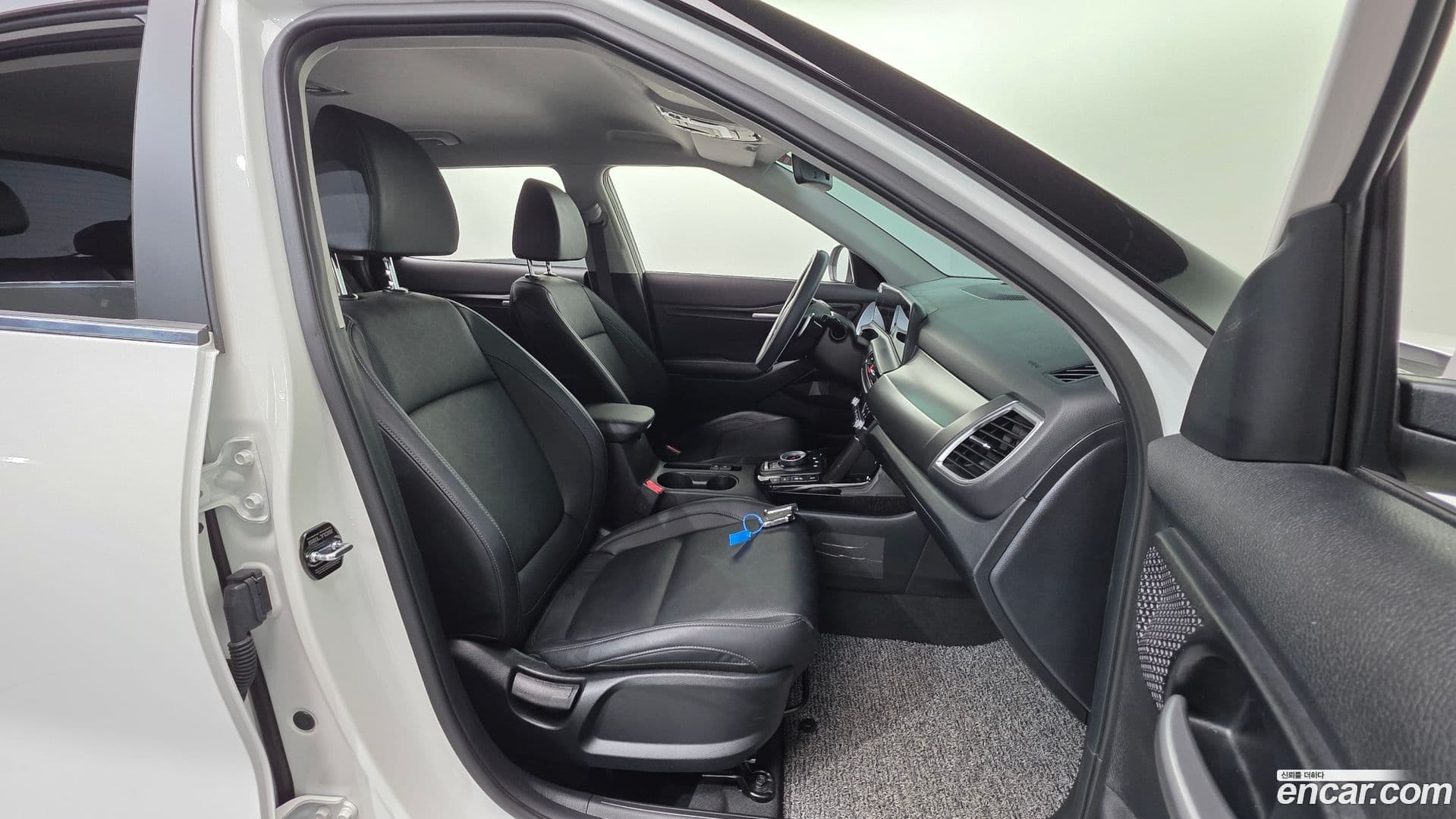 Main__Slider__Photo:Seltos Kia 2025.0-9