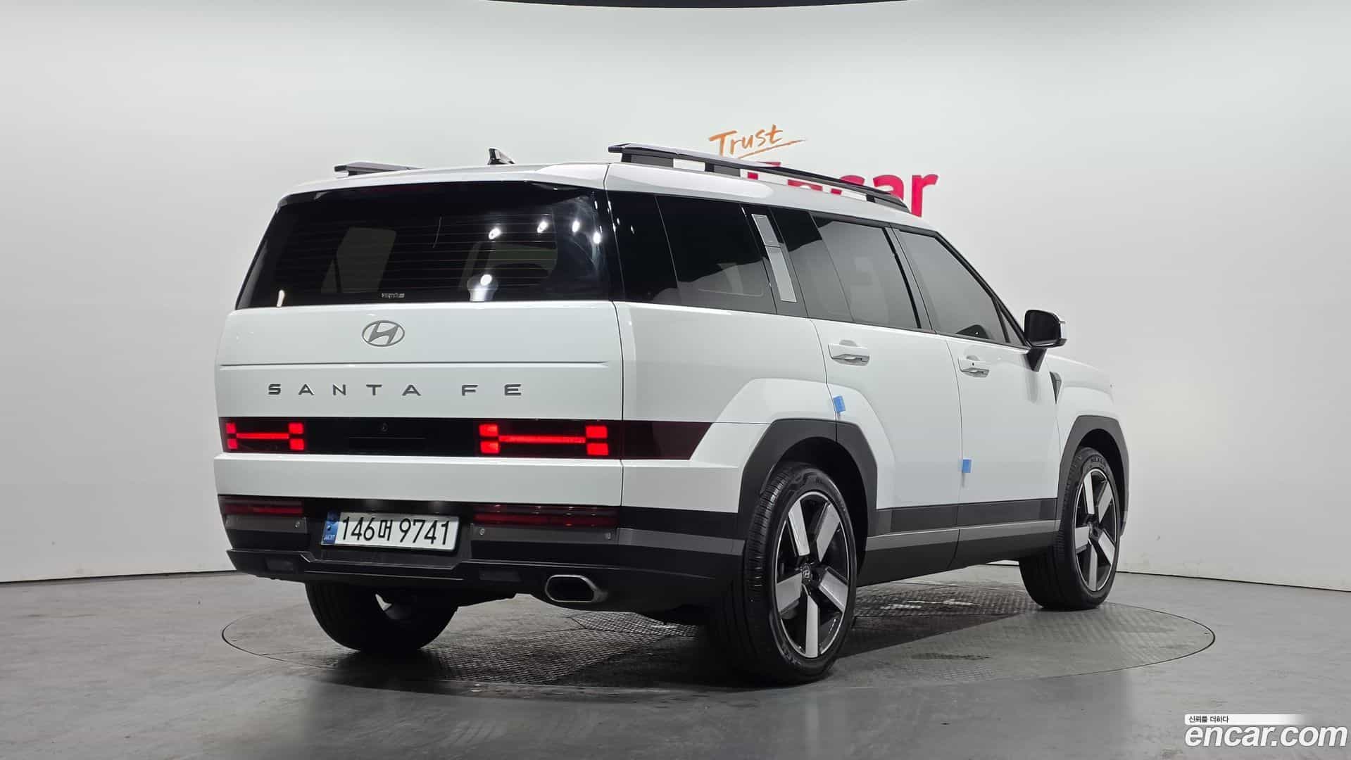 Santafe Hyundai 2024.4-OUTER-002