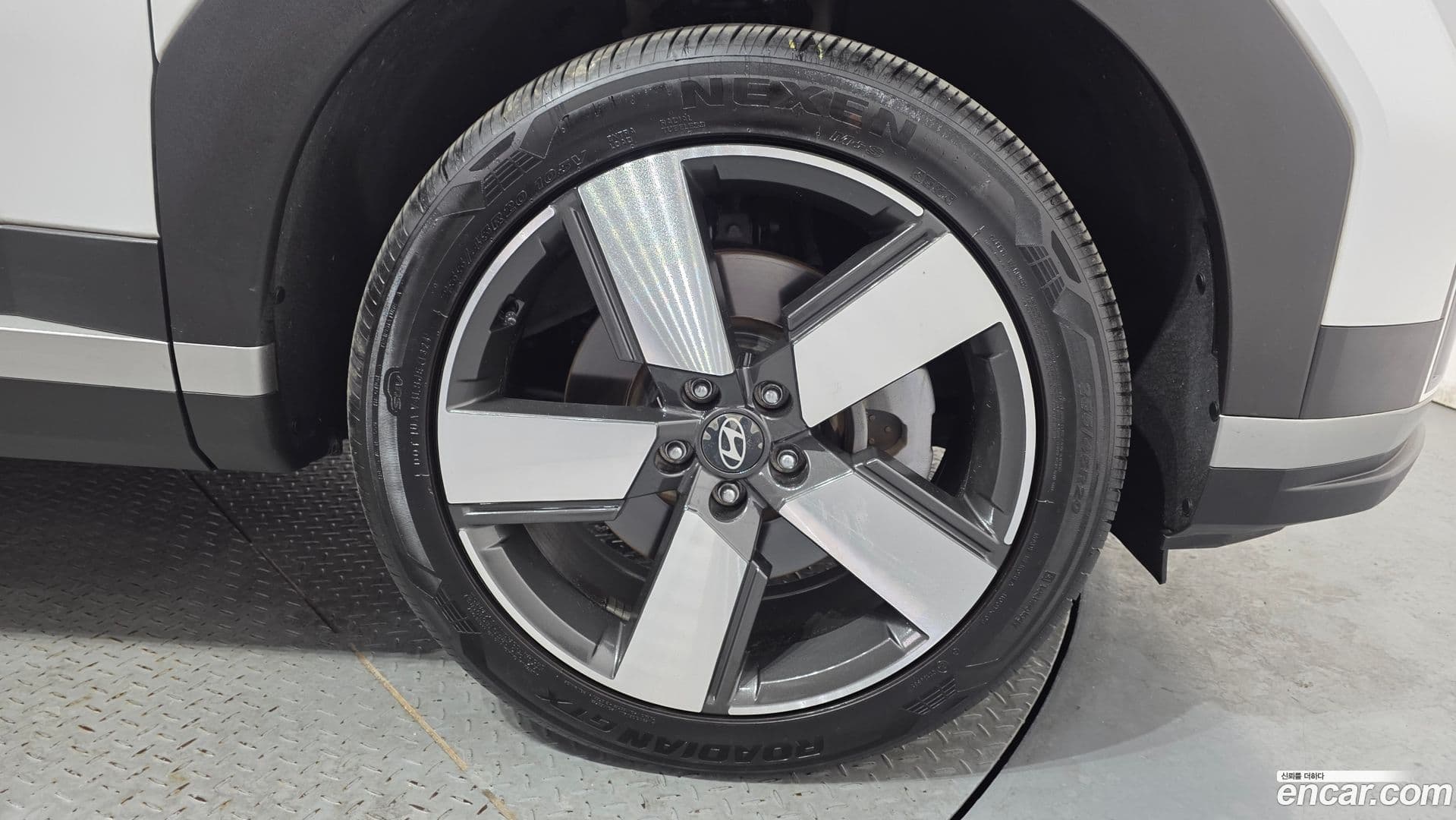 Main__Slider__Photo:Santafe Hyundai 2024.4-20