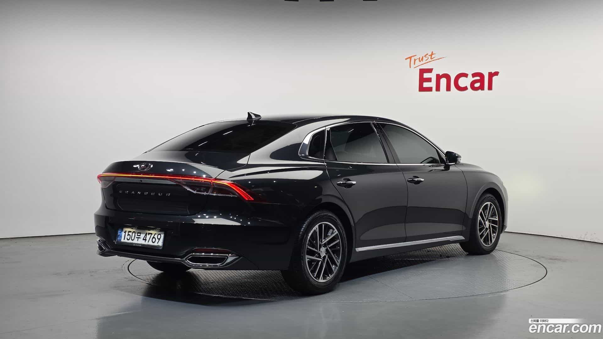 Grandeur Hyundai 2020.10-OUTER-002