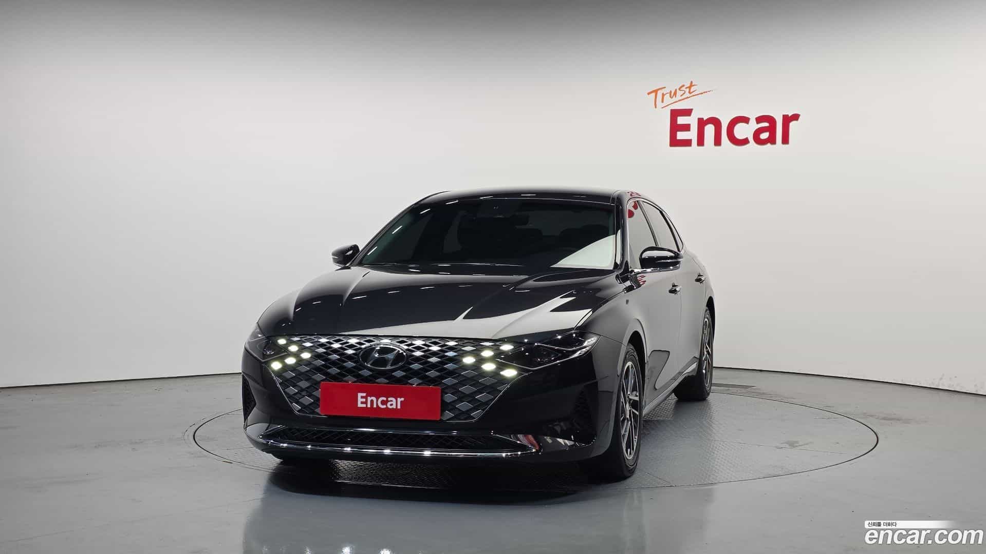 Grandeur Hyundai 2020.10-OUTER-003