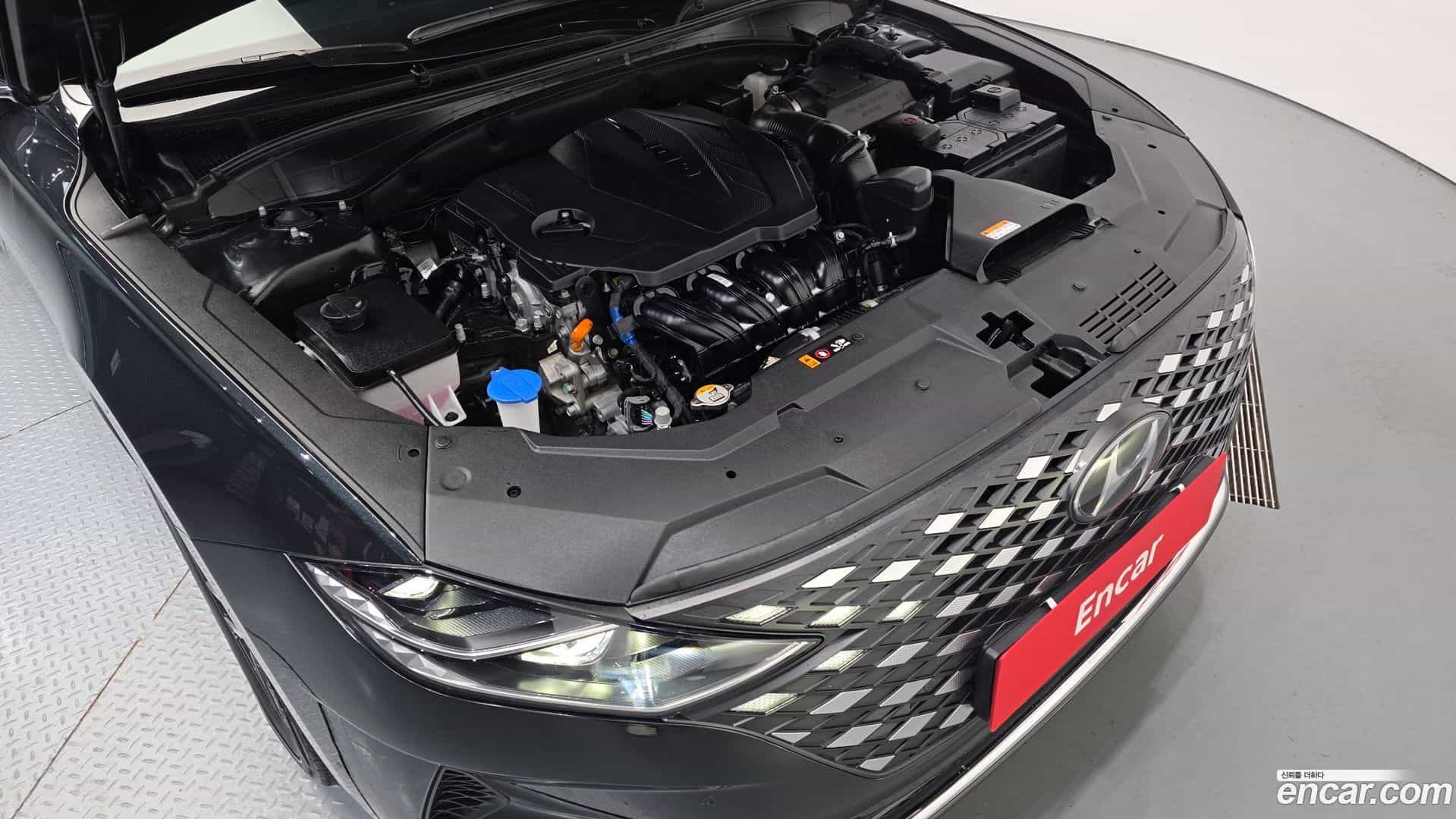 Grandeur Hyundai 2020.10-OUTER-006