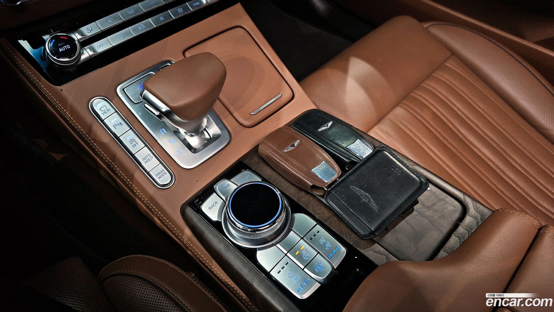 Main__Slider__Photo:G90 Genesis 2020.10-8