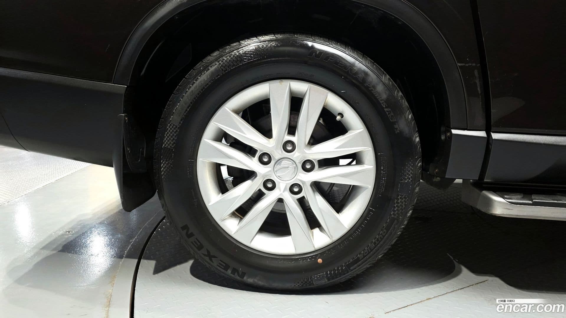 Main__Slider__Photo:Rexton KG Mobility 2018.8-4