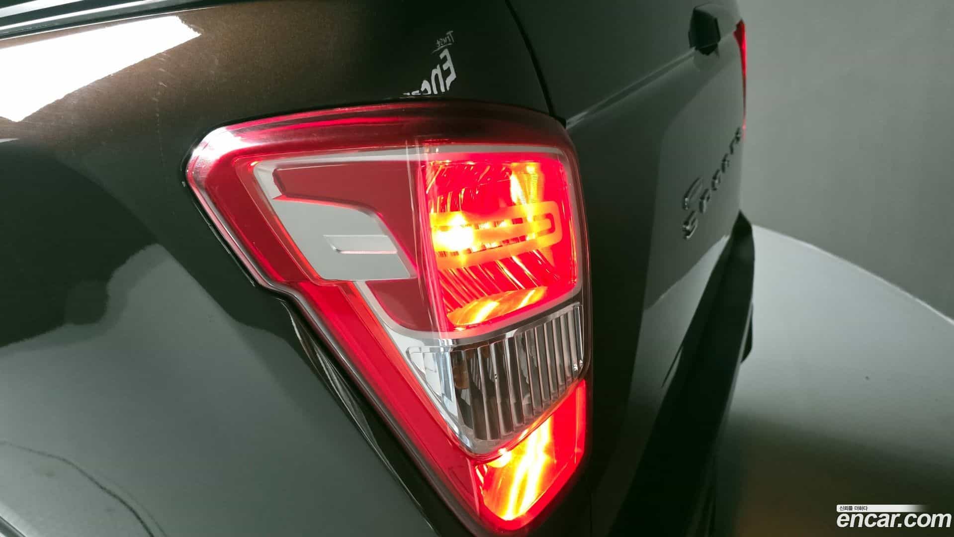 Rexton KG Mobility 2018.8-OUTER-033