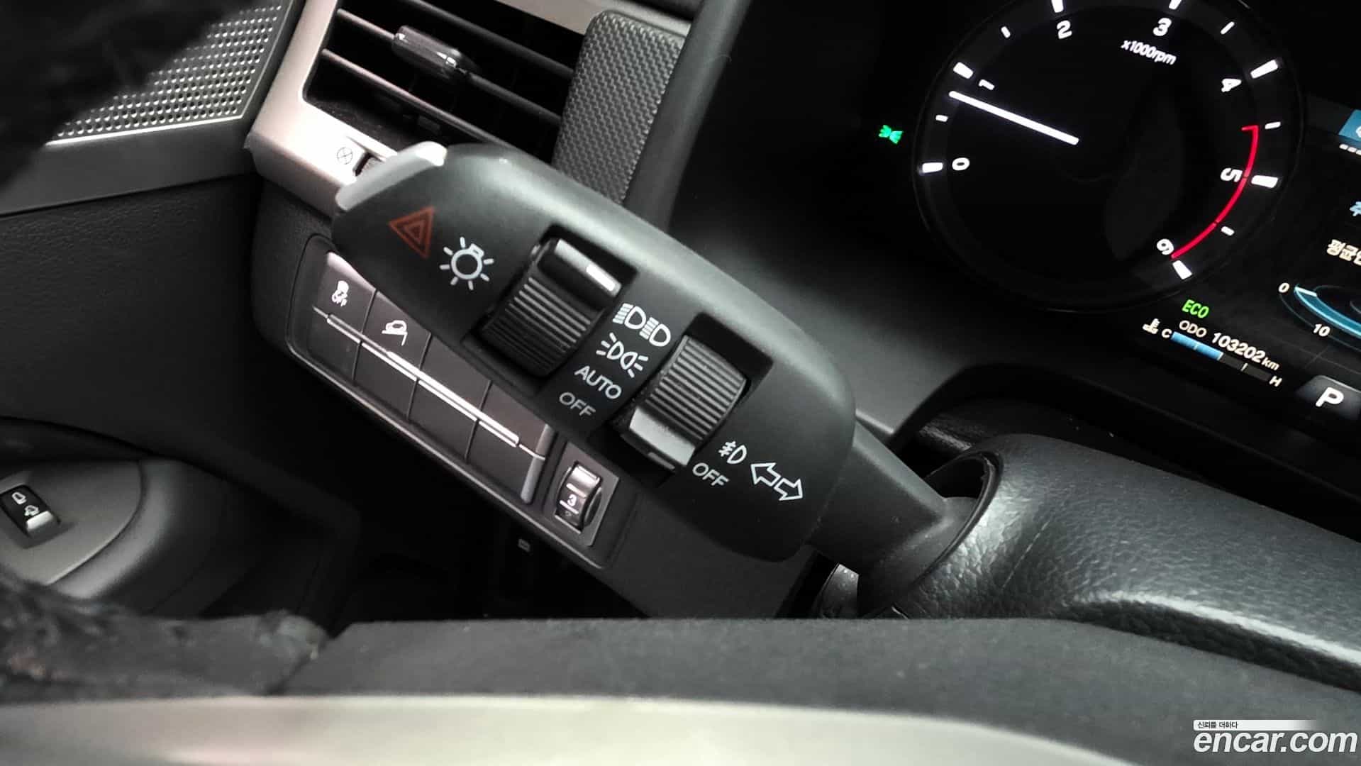 Rexton KG Mobility 2018.8-OPTION-041