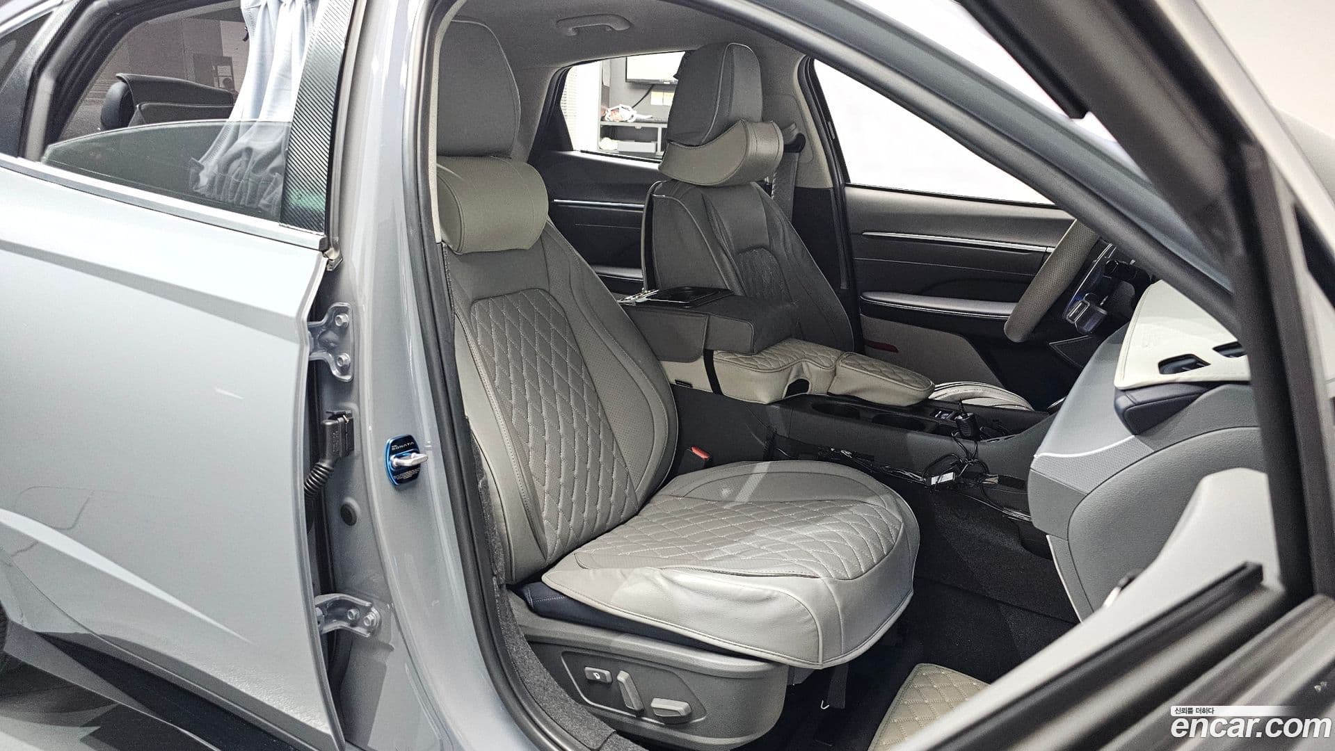 Main__Slider__Photo:Sonata Hyundai 2023.7-25