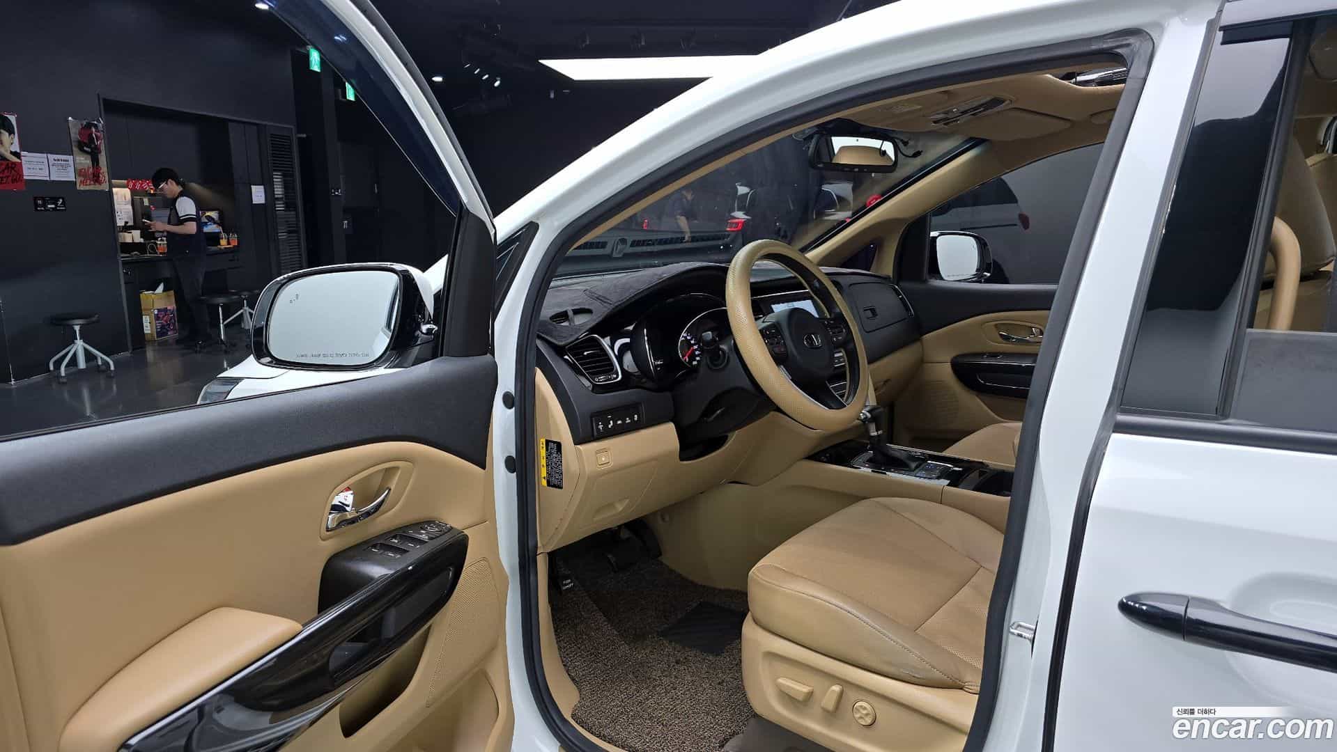 Canival Kia 2017.7-INNER-010