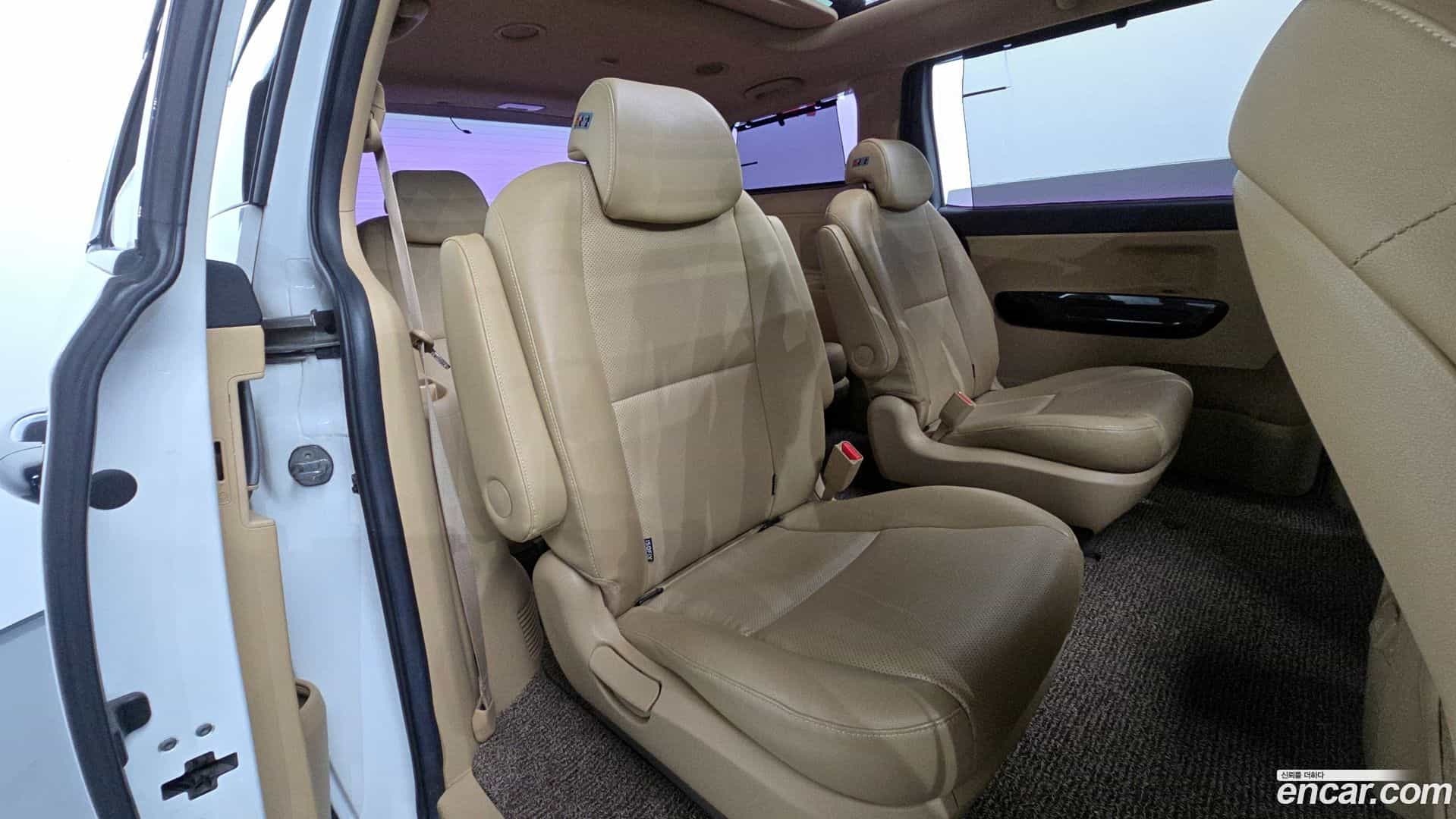 Canival Kia 2017.7-OPTION-015