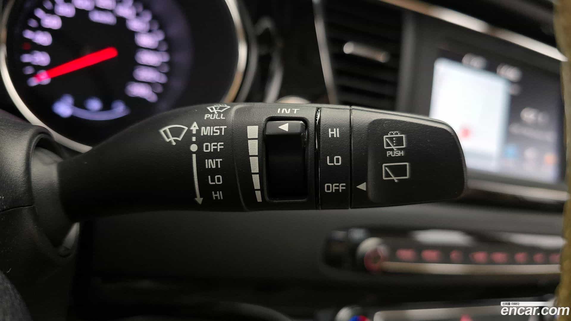Canival Kia 2017.7-OPTION-041