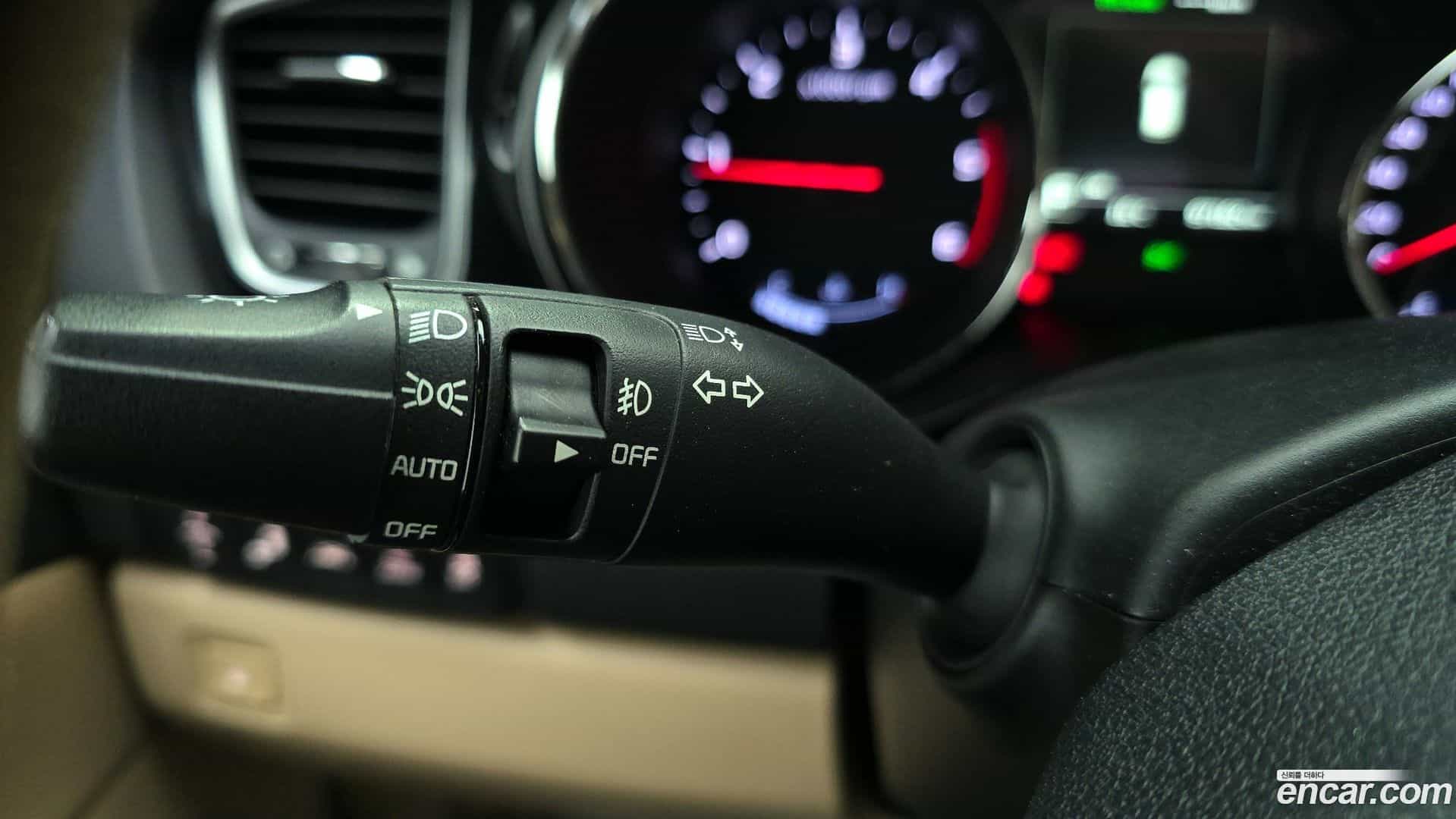 Canival Kia 2017.7-OPTION-043
