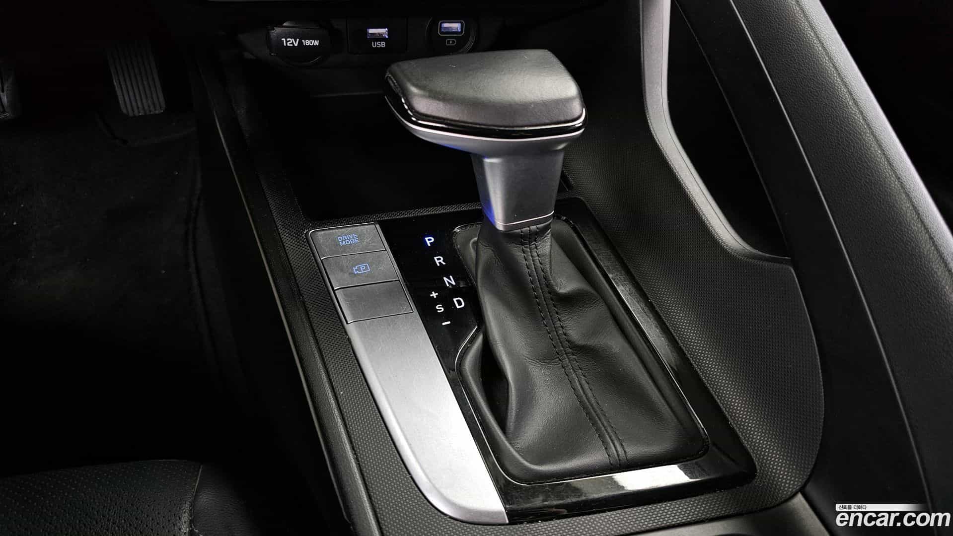 AVANTE Hyundai 2021.2-INNER-009