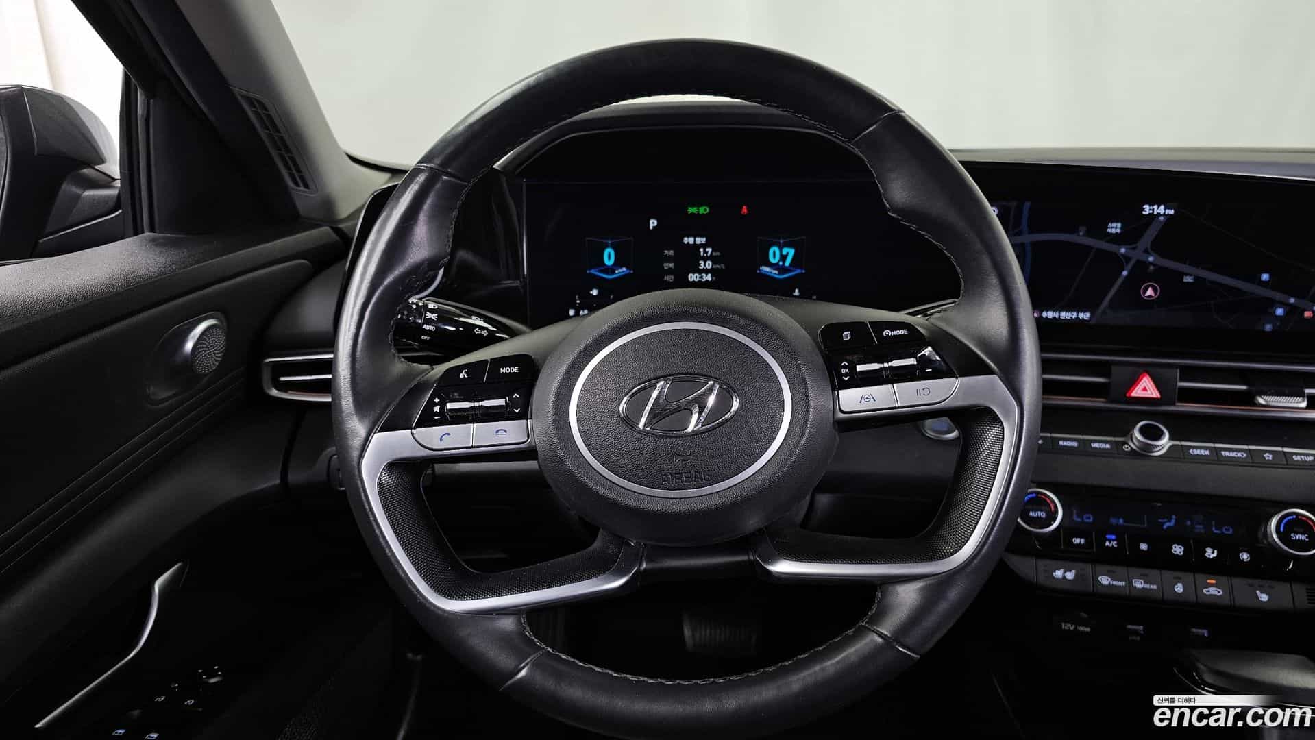 AVANTE Hyundai 2021.2-OPTION-017