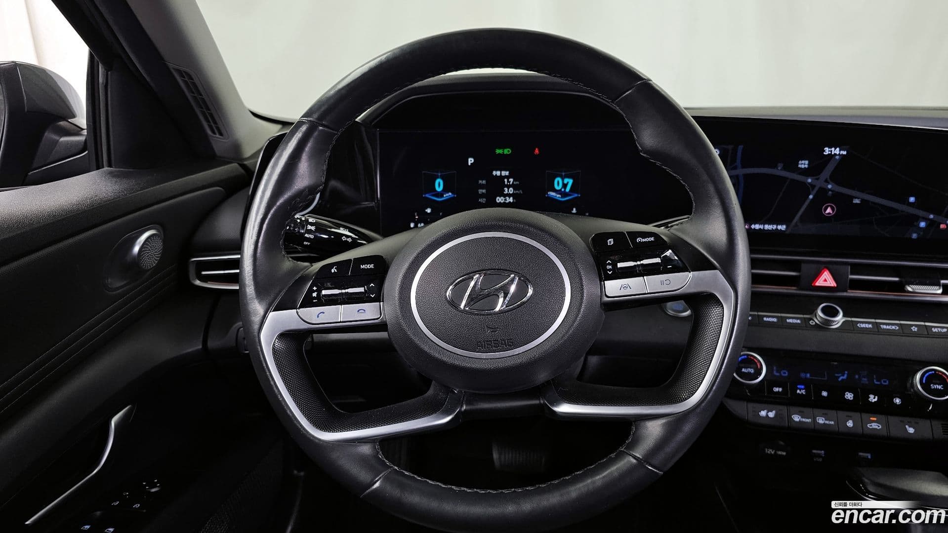 Main__Slider__Photo:AVANTE Hyundai 2021.2-12