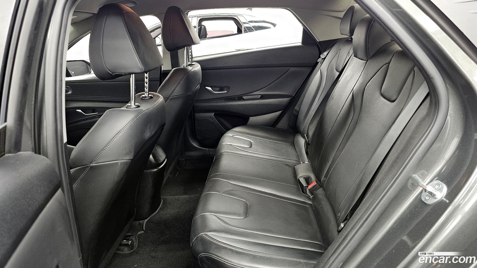 Main__Slider__Photo:AVANTE Hyundai 2021.2-25