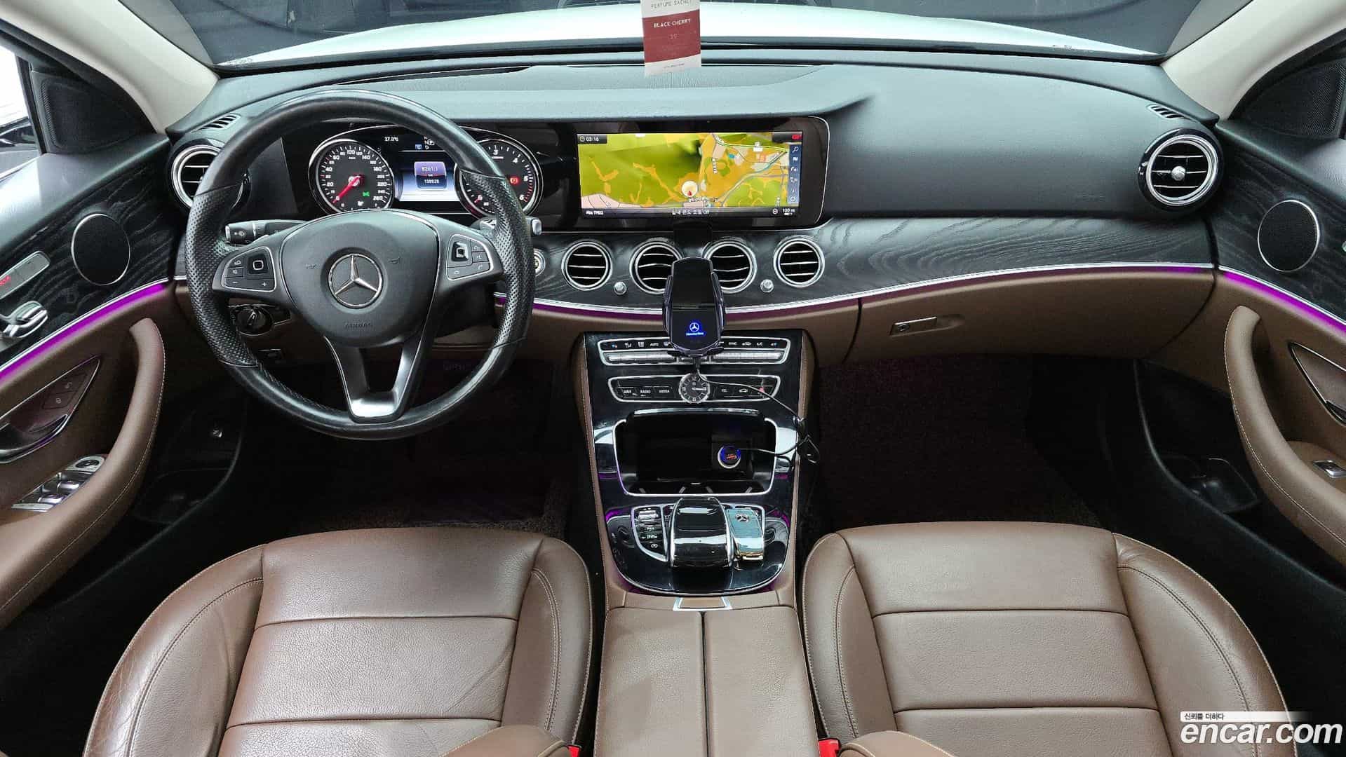 E-Class Mercedes-Benz 2018.2-INNER-007