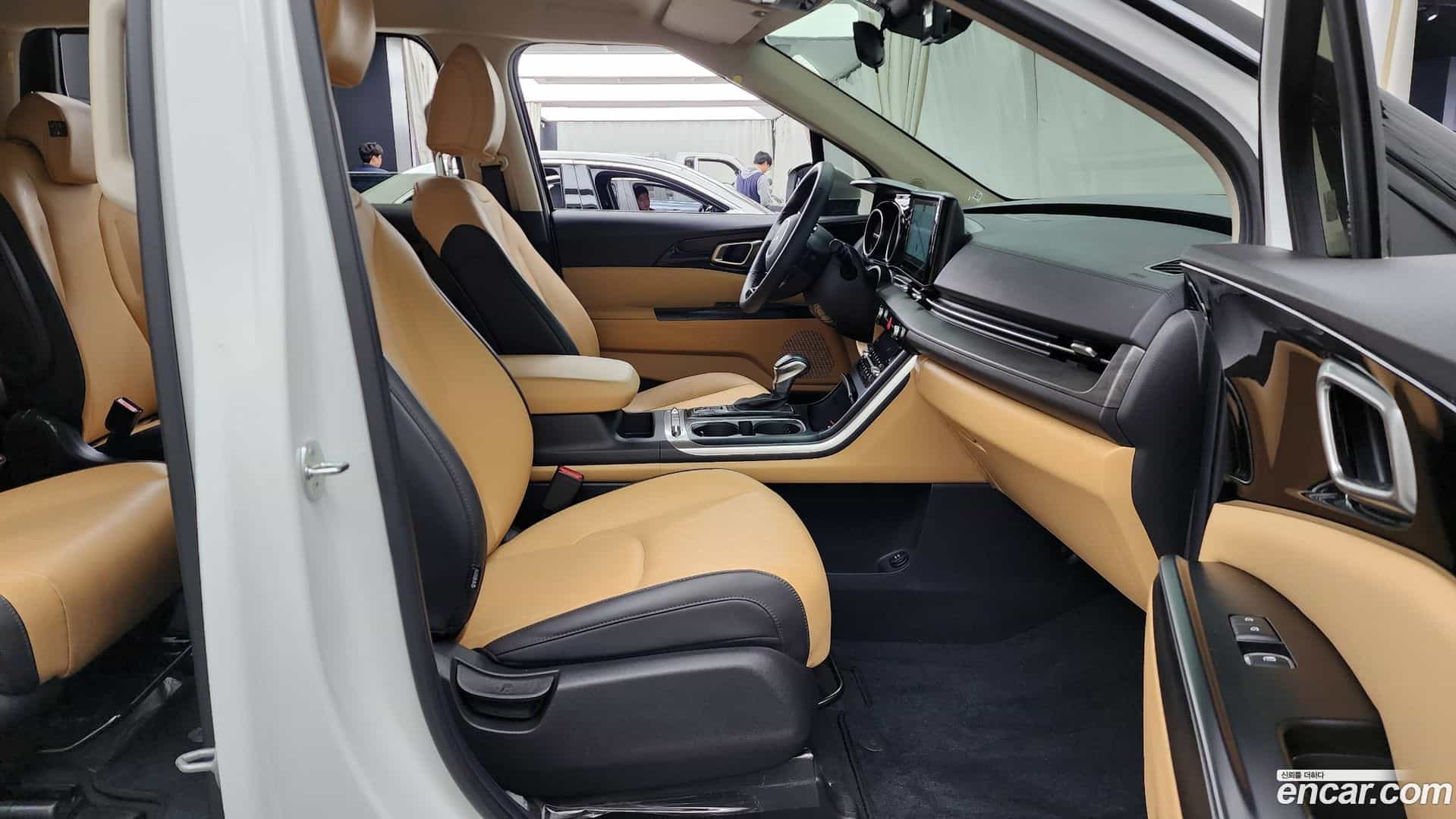 Canival Kia 2023.7-OPTION-015