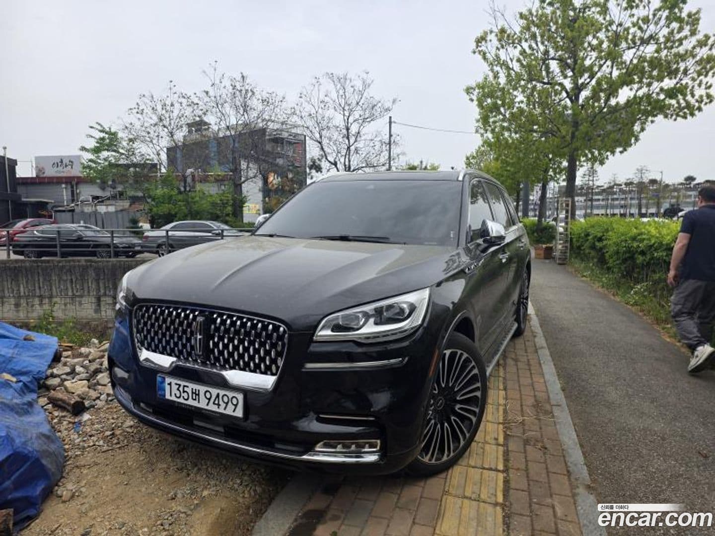 Main__Slider__Photo:Aviator Lincoln 2020.7-0