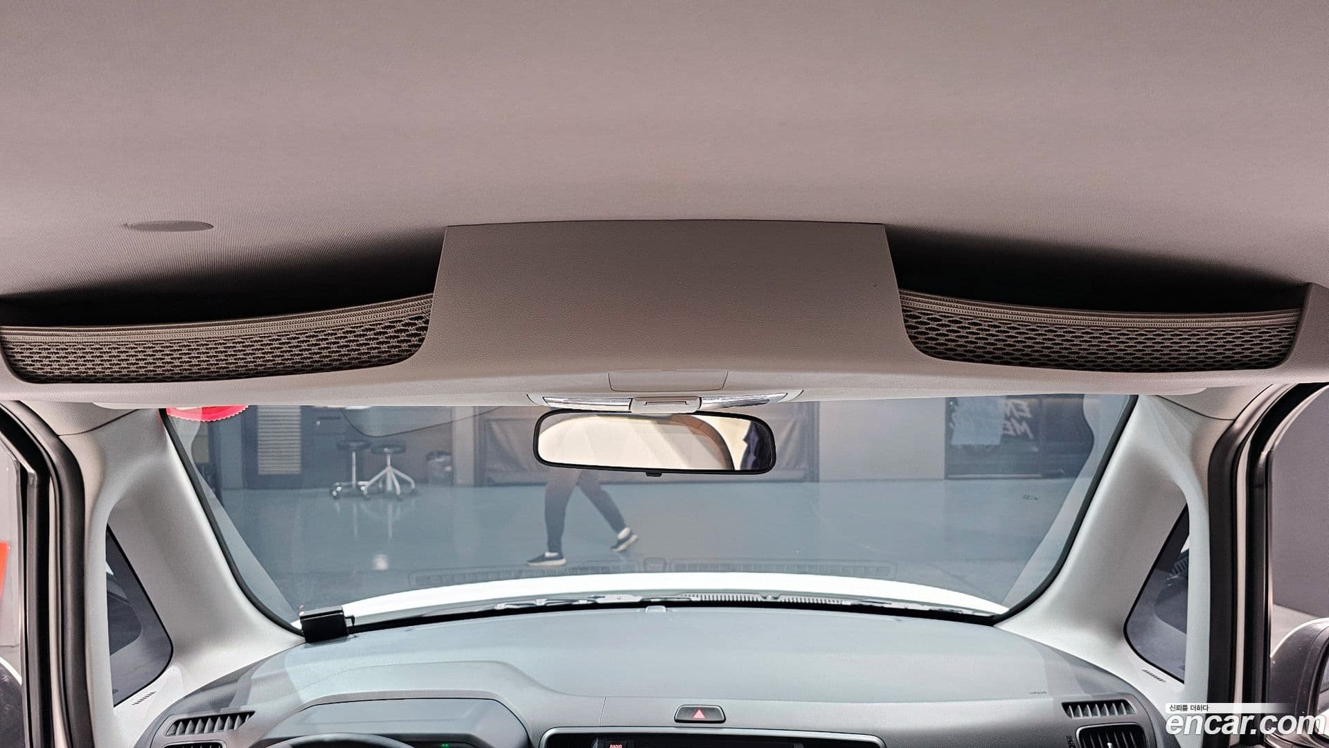 Main__Slider__Photo:RAY Kia 2025.1-28