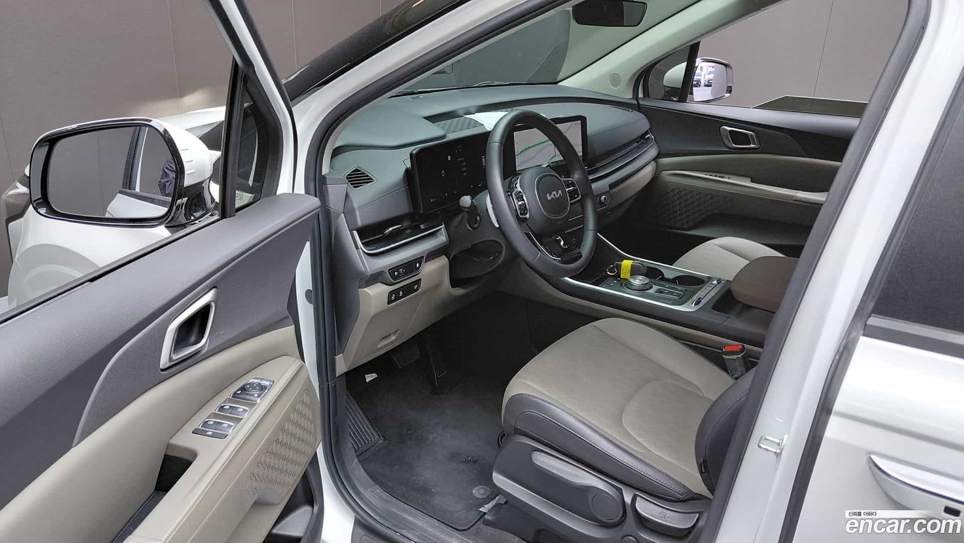Canival Kia 2023.10-INNER-010